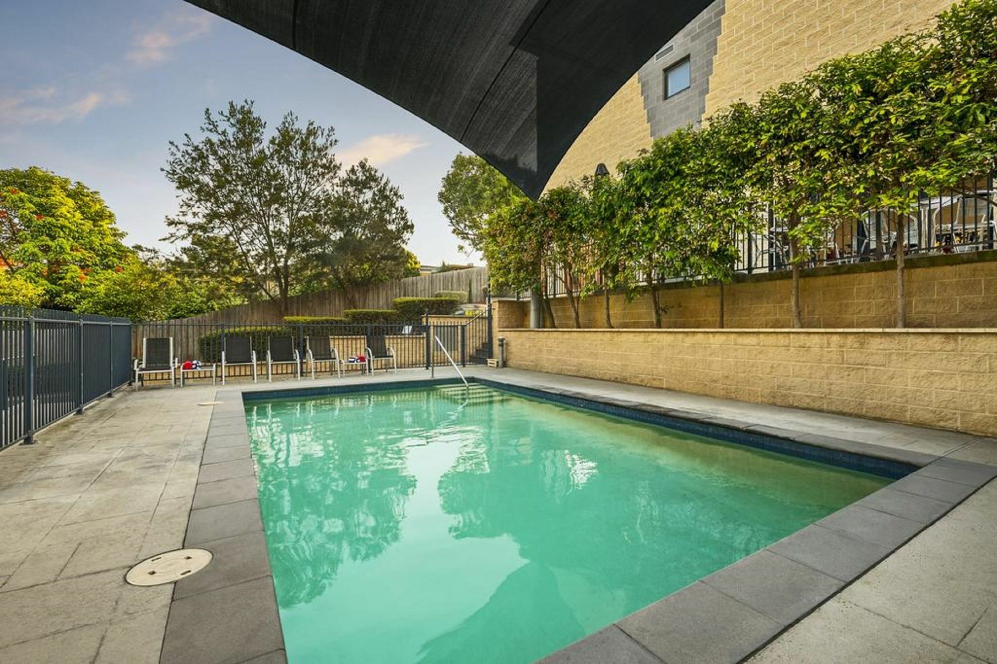 Quest Frankston Aparthotel Exterior foto